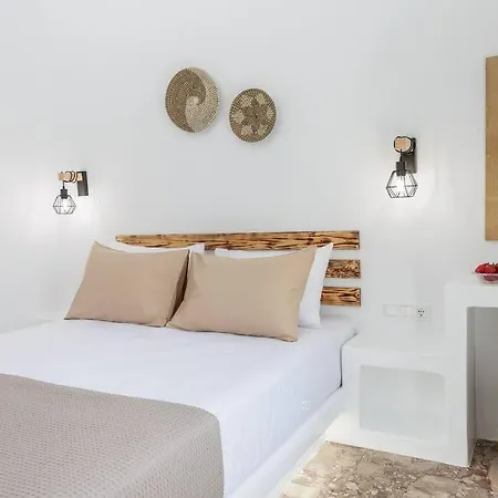 Basilica 5 Min Walk To The Naxos City